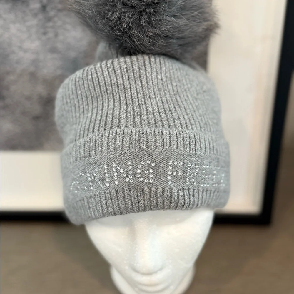 Gray Knit Pom Pom Beanie